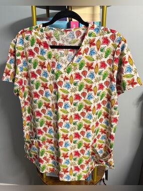 Women’s Scrub Top